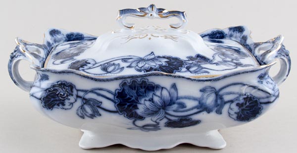 Vegetable Dish with Cover c1900